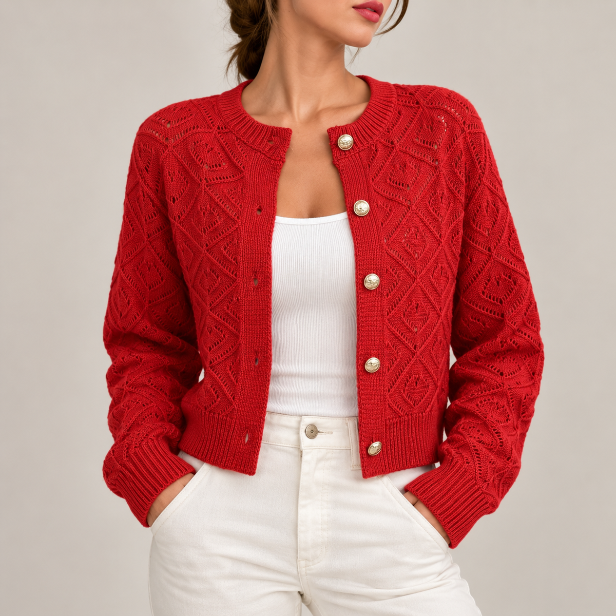 Cardigan Court Rouge Boutonné en Maille Ajourée pour Femme
