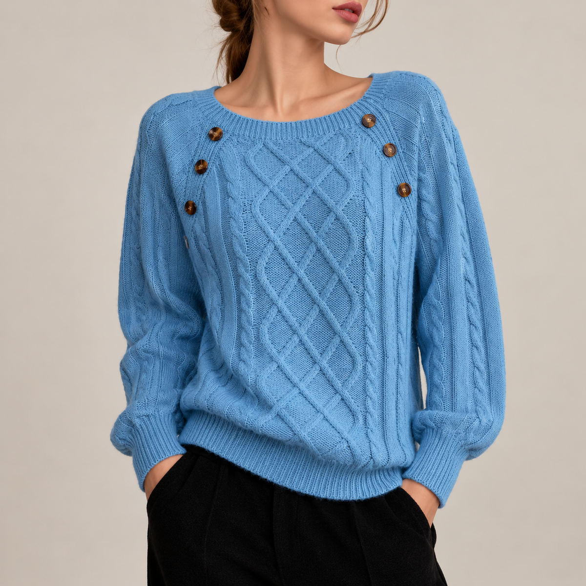 Pull en Maille Torsadée Bleu à Boutons Décoratifs pour Femme